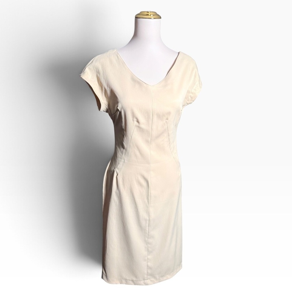 Vintage Newport News Styleworks Beige Sheath Dress size 8 V Neck 90s Y2K Neutral